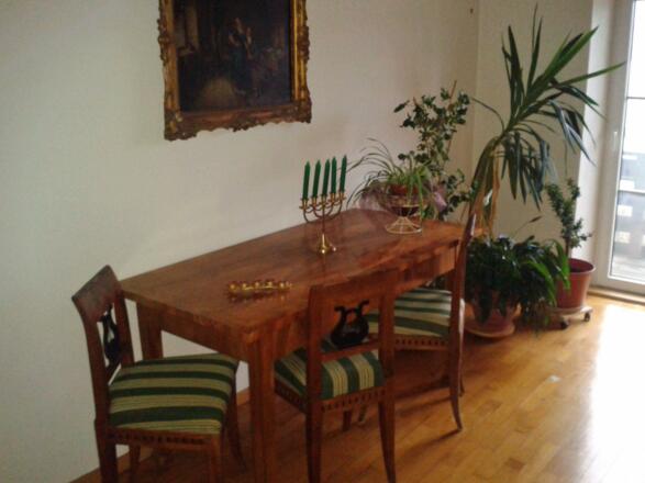 Sitzmöglichkeit im Vorhaus