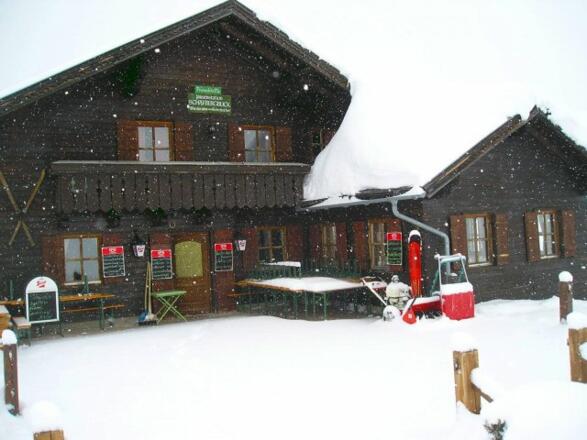 Schafbergblickhütte im Winter