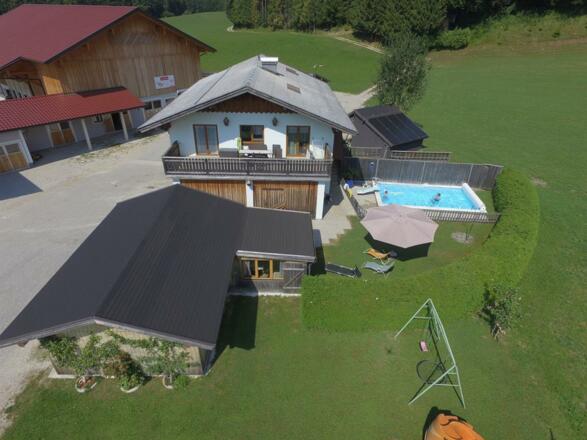 Ferienwohnung/Pool/Spielplatz