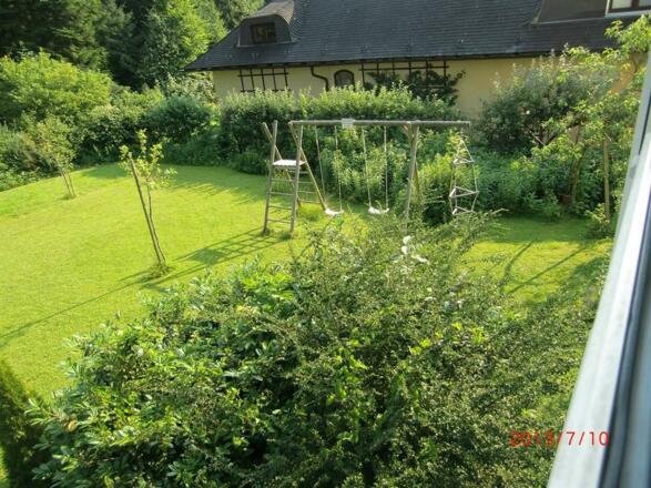 Blick in den Garten v. 1. Stock