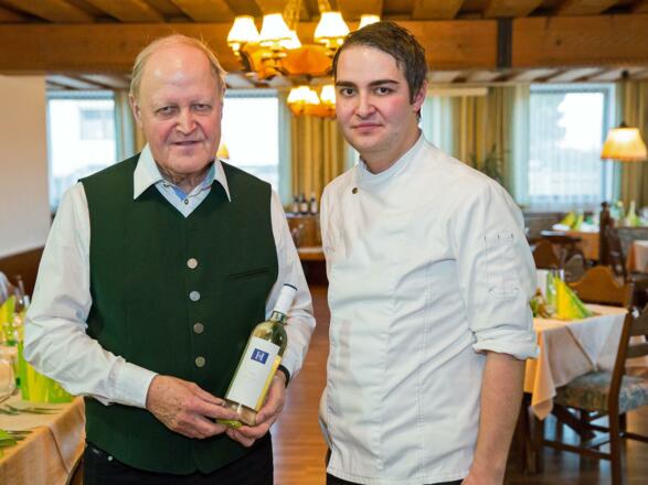 Wärmende Suppe liebevoll angerichtet