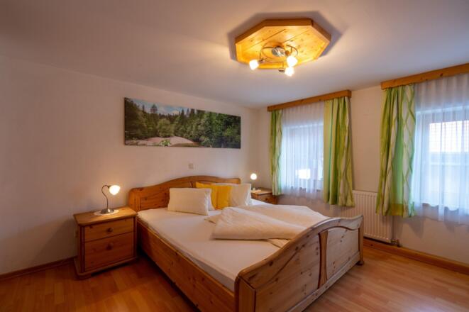 Gästezimmer-07_11.07.2021
