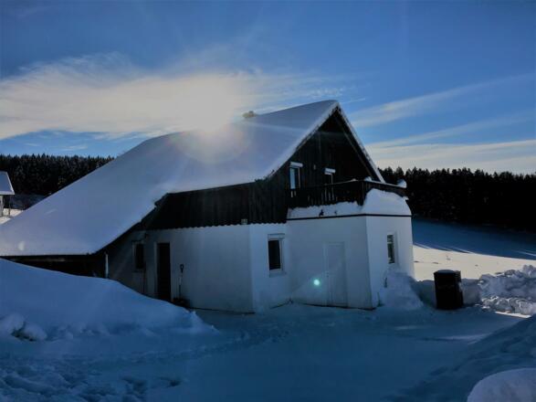 Hausansicht im Winter 3