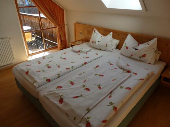Schlafzimmer Spitzplaneck