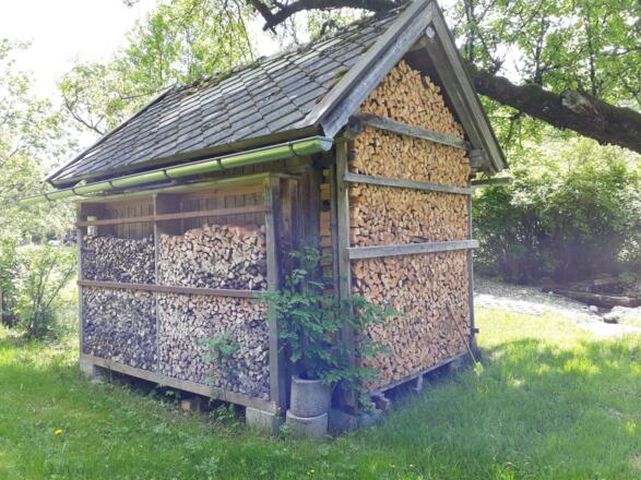 Holz geschlichtet