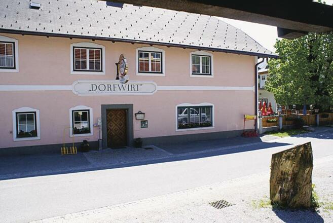 Dorfwirt vorne