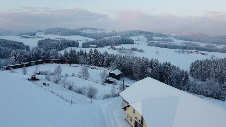 Gstöttner Hofansicht Winter