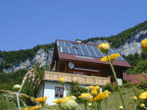 Wohnbereich mit Kachelofen