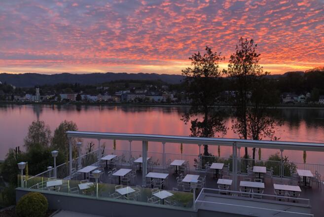 Gastgarten-Panoramaterrasse