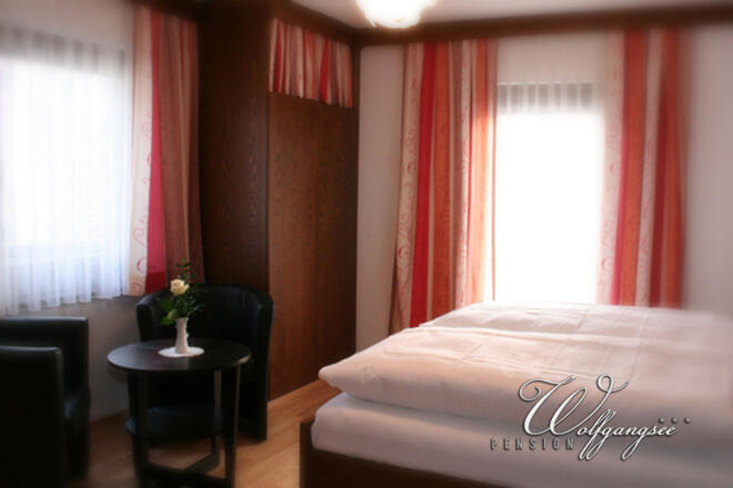Schlafzimmer 4