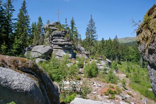 Teufelsschuessel01SchwarzenbergAmBoehmerwaldWegDerEntschleunigung_FerienregionBoehmerwaldWeissenbrunner.jpg