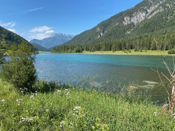 Nach der Abfahrt durch das Lindtal besteht auch die Möglichkeit einen Abstecher zum Pillersee zu machen.