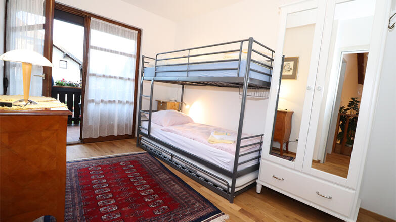 Dreibettzimmer