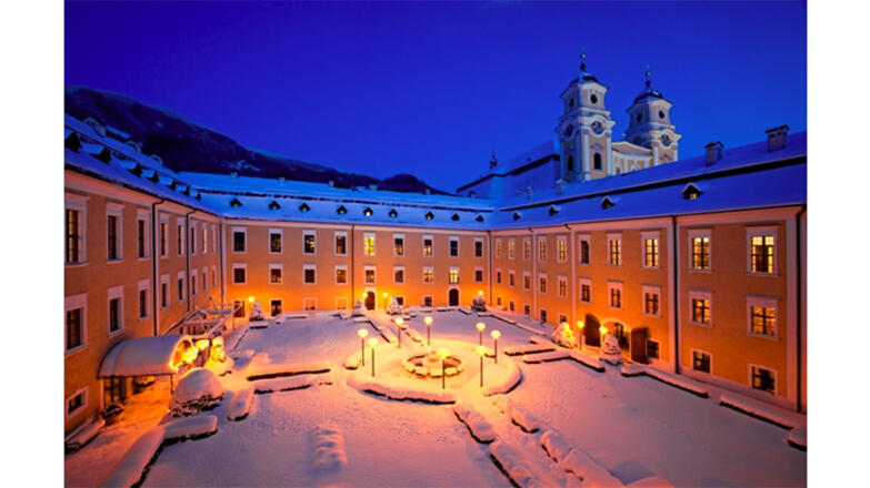 Schloss Mondsee