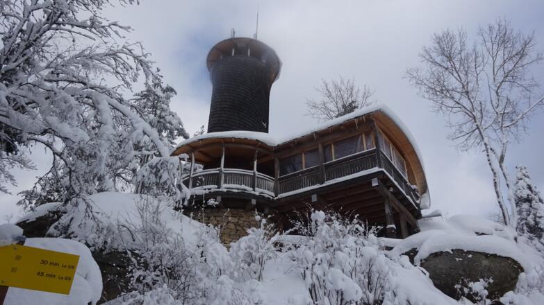 Hoh-Haus-Winter-1-Tourismuskern Lasberg