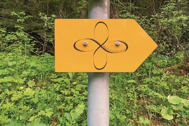 SchildWegDerEntschleunigung_FerienregionBoehmerwald.jpg