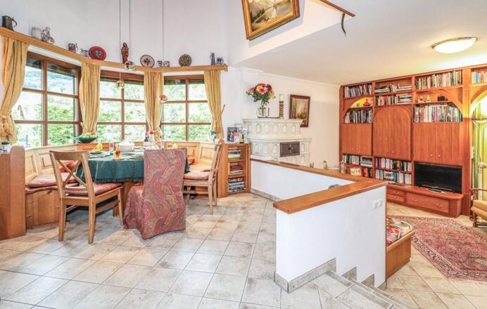 Villa Clara Ess-Wohnbereich mit Holzofen