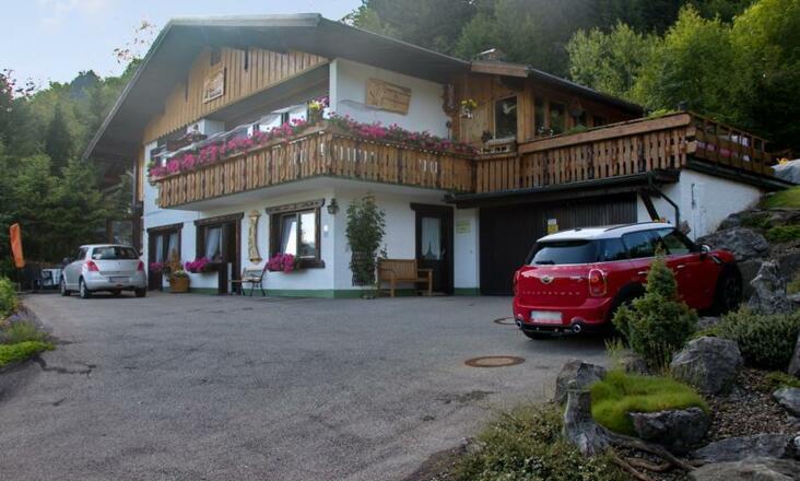 Haus im Sommer 2