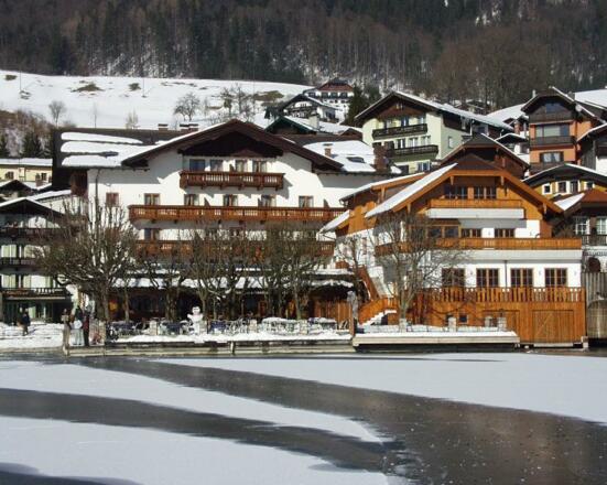 Seeböckenhotel im Winter