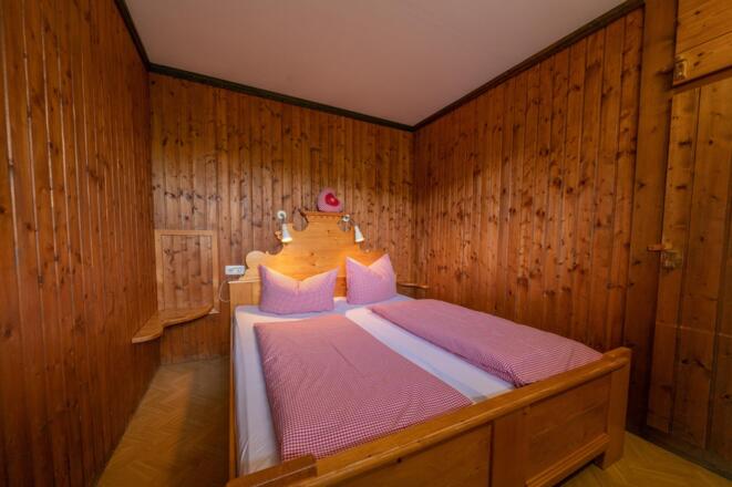 Schlafzimmer BBH 2 unten