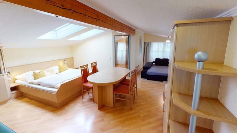 Voralpenhotel Schmoller Berg im Attergau