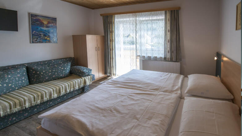 Nixe_3BettZimmer2