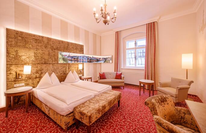 Steyr Suite