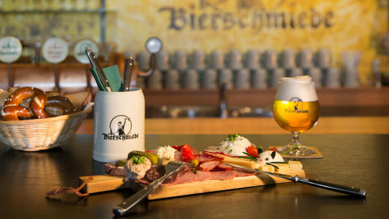 Bierschmiede_Mahlzeit_CR_studio46_