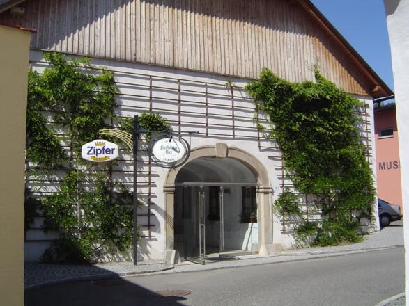 Arkade Pub