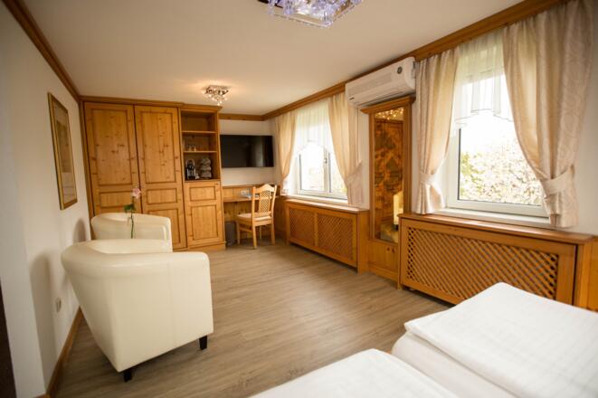 Junior Suite - Pension Knoll **** Schörfling am Attersee