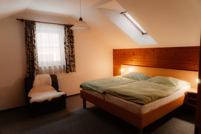 Doppelzimmer B - Ferienwohnung Anni's Ausblick in Bad Goisern