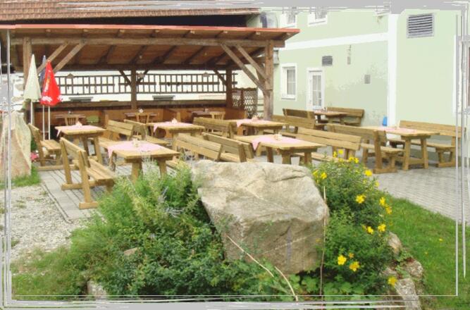 Glockerwirt Gastgarten