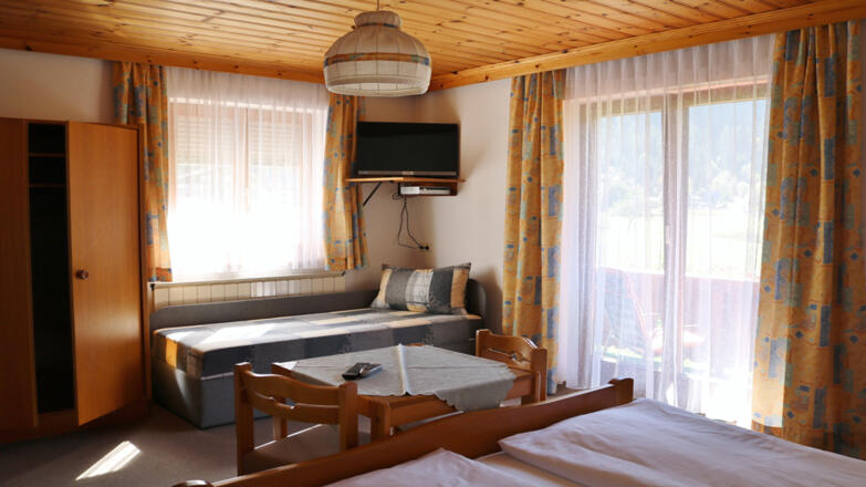 Dreibettzimmer