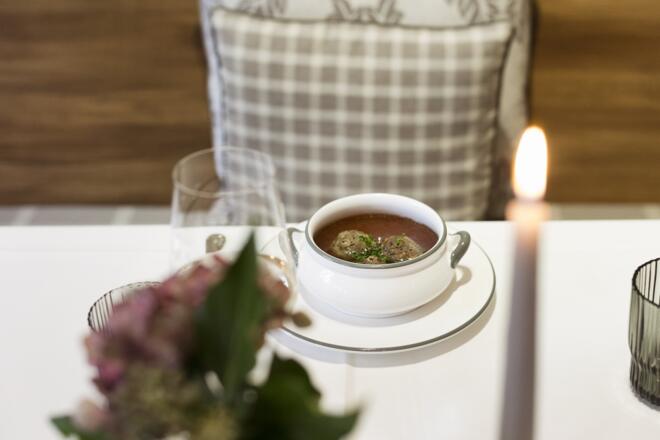Leberknödelsuppe