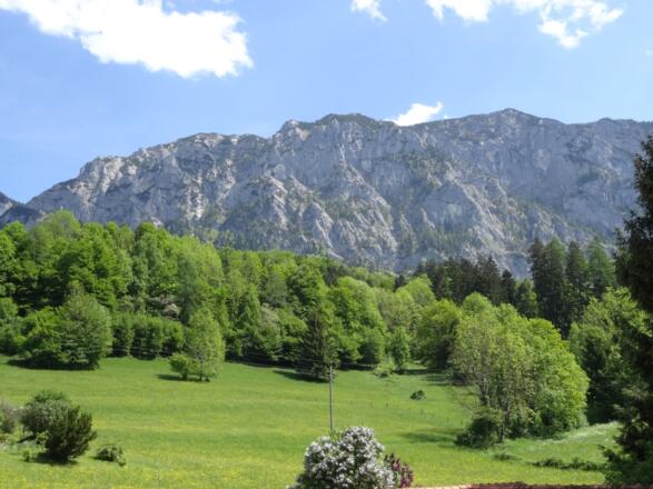 Hoellengebirge