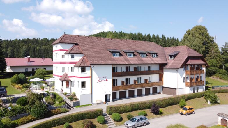 Hausansicht Gästehaus Neubauer