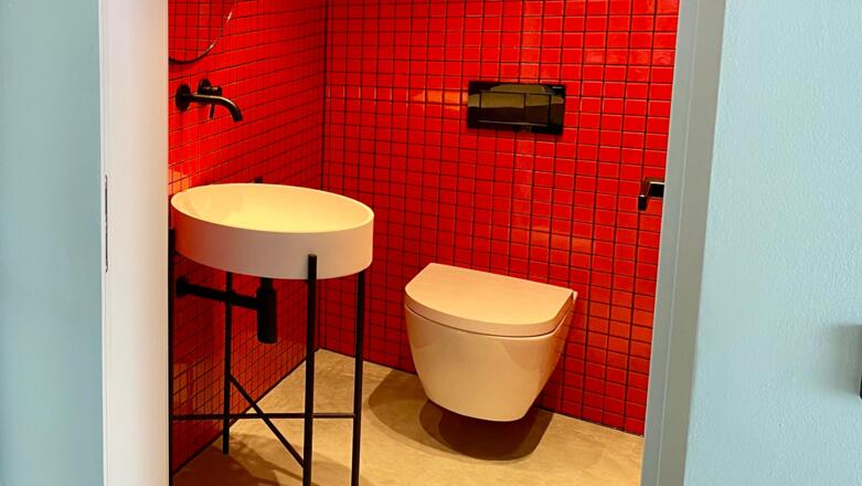 Orange lounge in Weyregg am Attersee