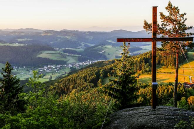 Gipfelkreuz Königswiesen