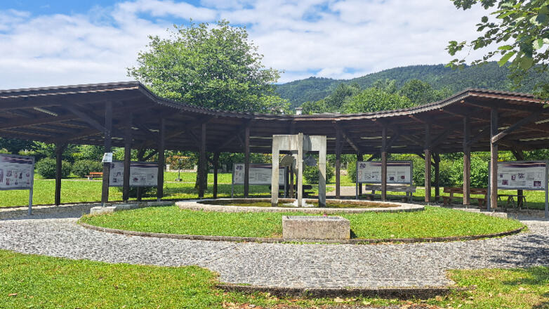 Viktor Kaplan Denkmal
