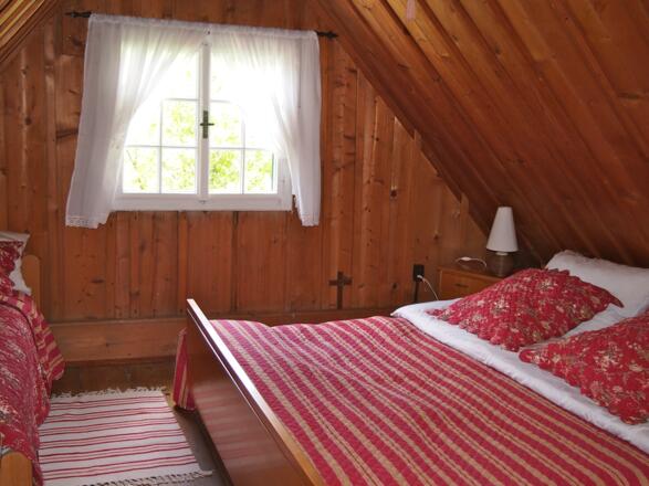 2. Schlafzimmer