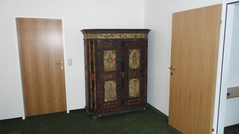 Gasthof Zur Post - Doppelzimmer mit Bauernschrank