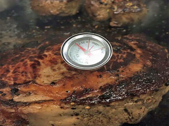 Hofwirt am Grill
