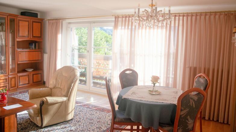 Fewo Julia Wohnzimmer mit Terrasse