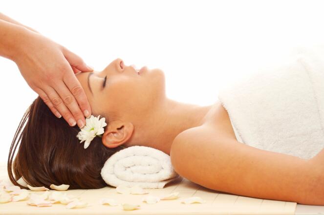 Merkur Health - Kopf Massage
