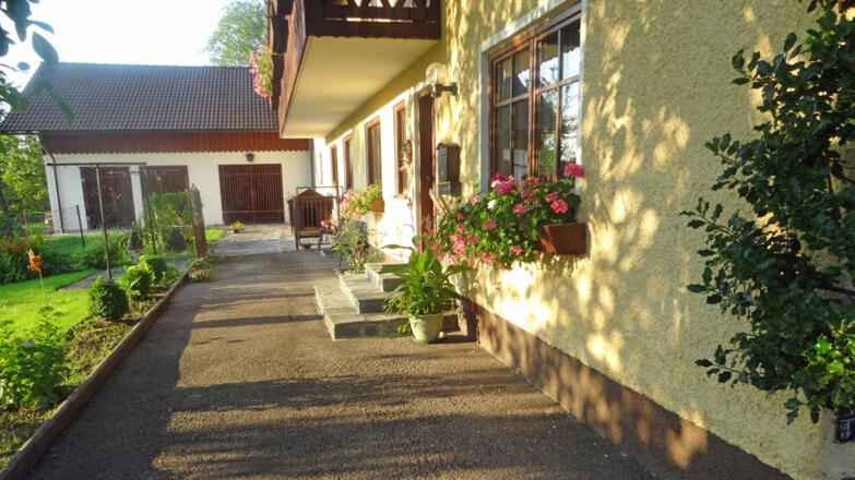 Ferienwohnung Siegfried Zopf Garten Steinbach am Attersee