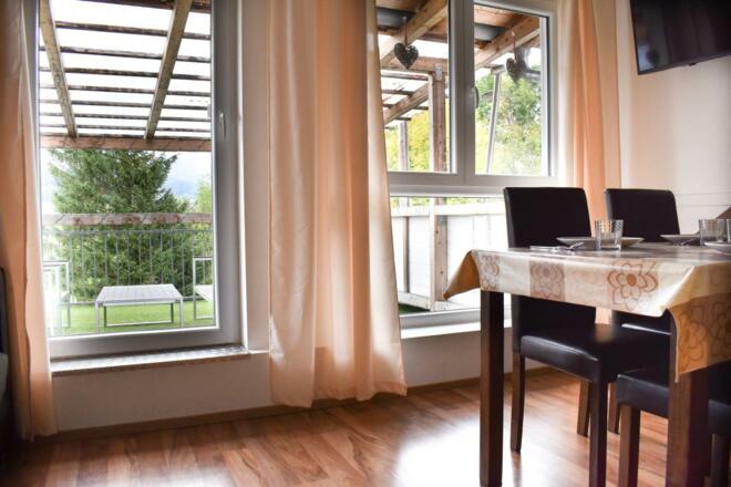Esszimmer zur Dachterrasse Ferienwohnung
