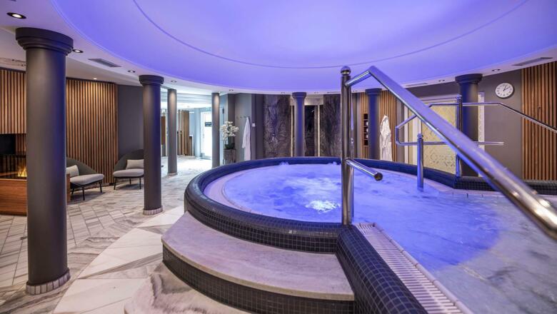 almesberger-wellness-whirlpool-erholung