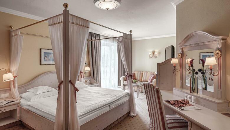 almesberger-zimmer-romantik-buchen