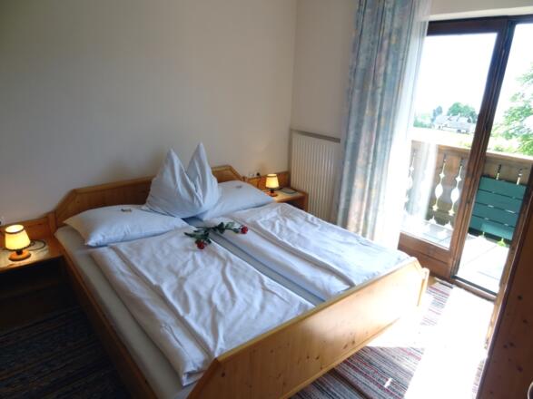Attersee-Privatzimmer Haus Loy Doppelzimmmer