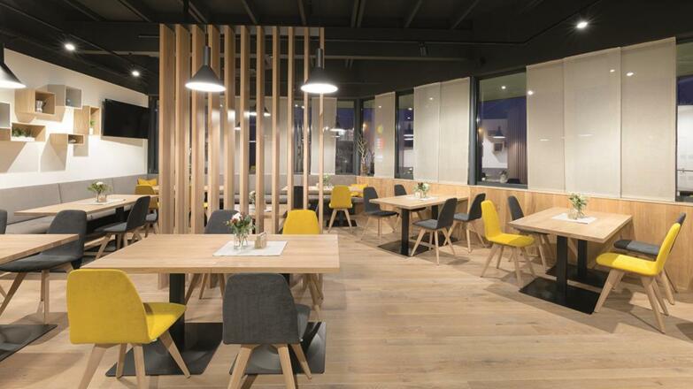 Café Jauker 3